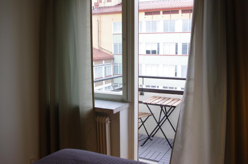 Borent Suite Apartment توركو الغرفة الصورة